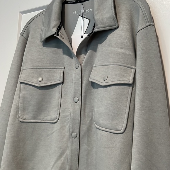 Women’s Lightweight Snap Front Jacket - Recreation by Thread & Supply 🆕 - Picture 3 of 8